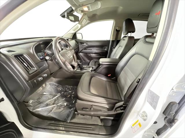 2022 GMC Canyon 4WD Crew Cab Short Box AT4 - Cloth