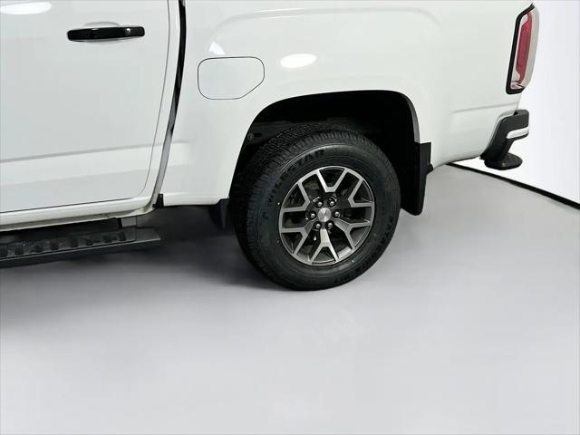 2022 GMC Canyon 4WD Crew Cab Short Box AT4 - Cloth