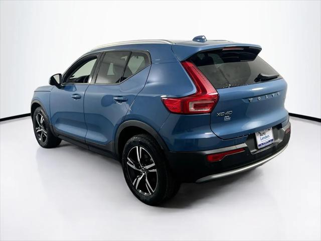 2023 Volvo XC40 B5 Core