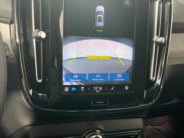 2023 Volvo XC40 B5 Core
