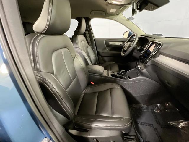 2023 Volvo XC40 B5 Core