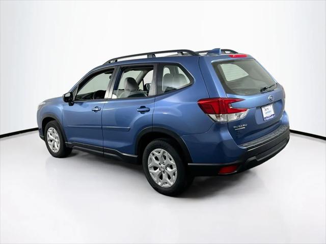 2023 Subaru Forester Base