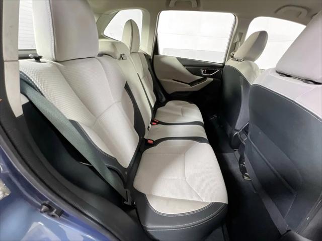 2023 Subaru Forester Base