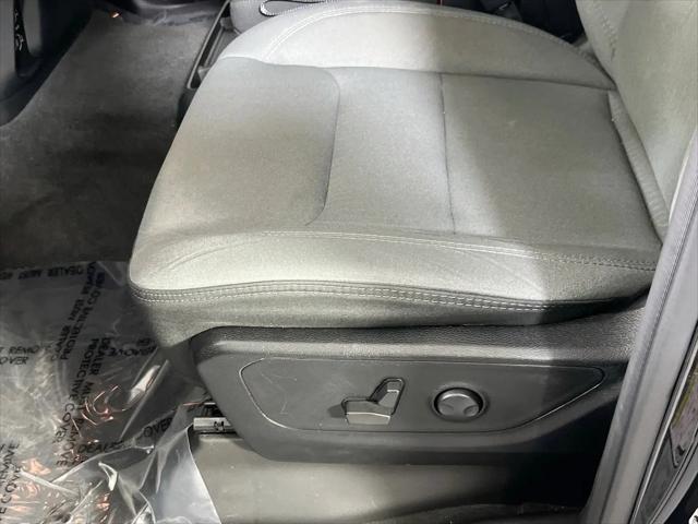 2022 Ram 1500 Big Horn Quad Cab 4x4 6'4" Box