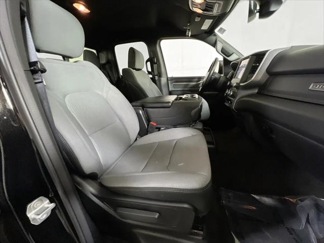 2022 Ram 1500 Big Horn Quad Cab 4x4 6'4" Box
