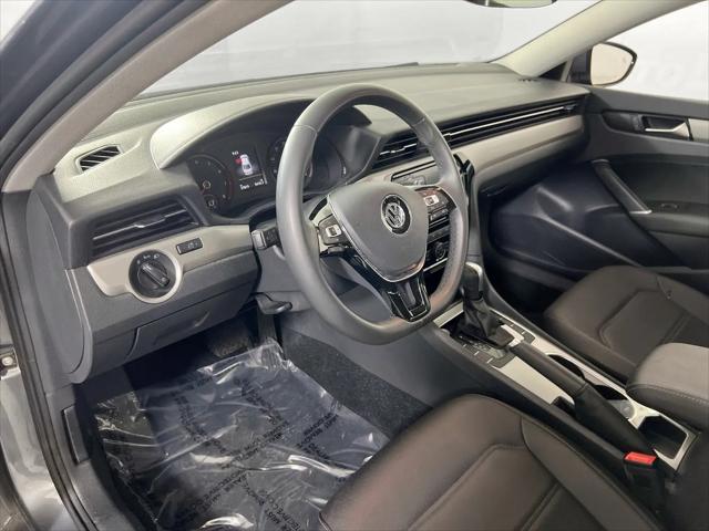 2022 Volkswagen Passat 2.0T SE