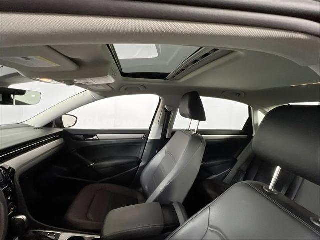 2022 Volkswagen Passat 2.0T SE