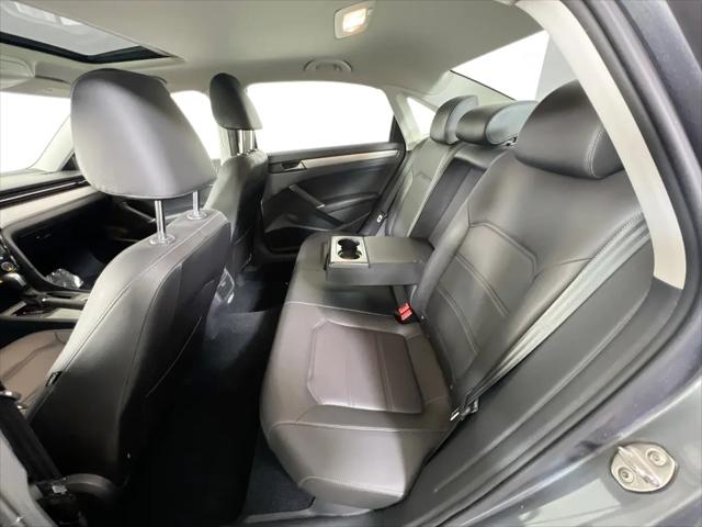 2022 Volkswagen Passat 2.0T SE