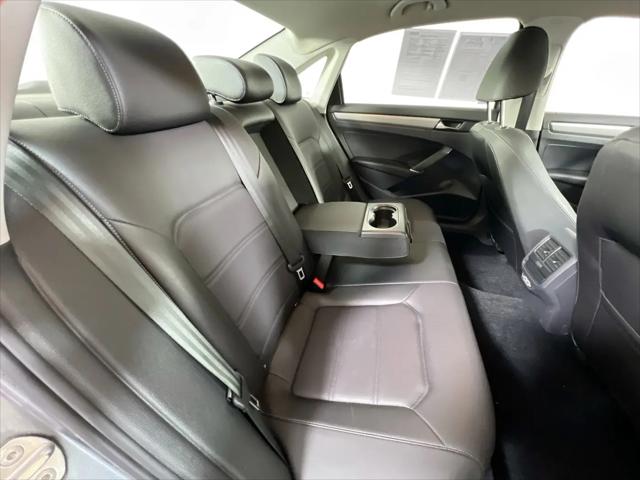 2022 Volkswagen Passat 2.0T SE