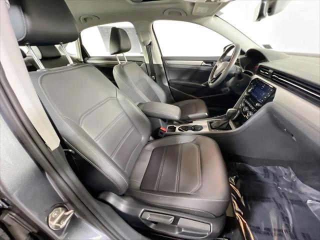 2022 Volkswagen Passat 2.0T SE