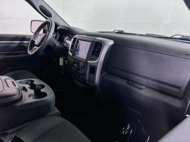 2022 Ram 1500 Classic Warlock Quad Cab 4x4 6'4" Box