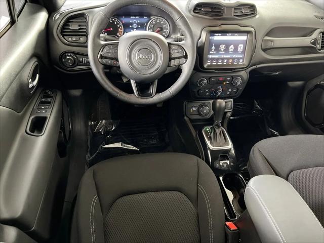 2022 Jeep Renegade Altitude 4x4