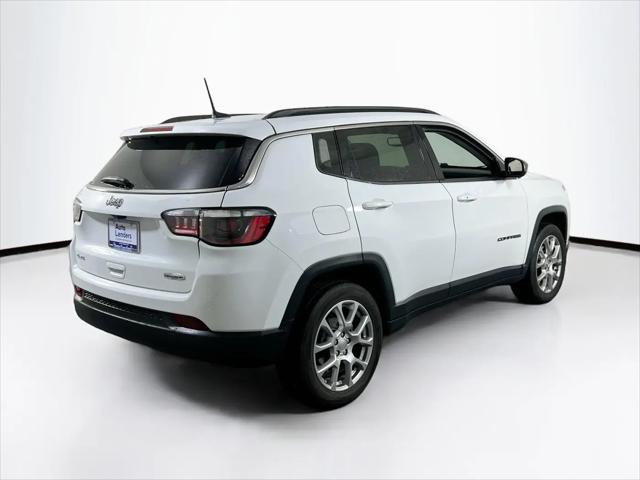 2022 Jeep Compass Latitude Lux 4x4
