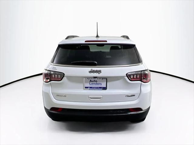 2022 Jeep Compass Latitude Lux 4x4