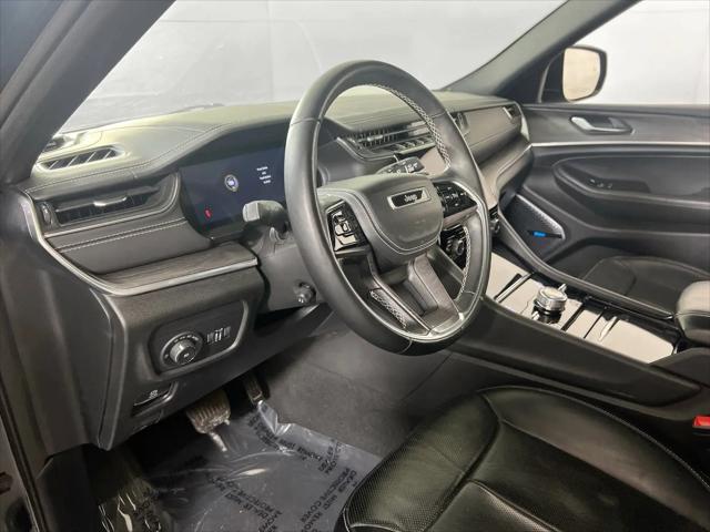 2022 Jeep Grand Cherokee Overland 4x4