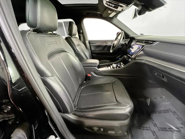 2022 Jeep Grand Cherokee Overland 4x4