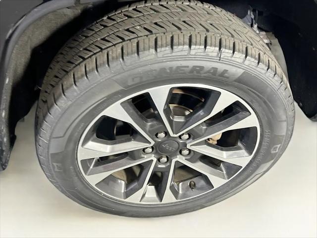 2022 Jeep Grand Cherokee Overland 4x4