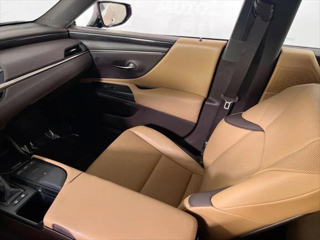 2021 Lexus ES 300h ES 300h