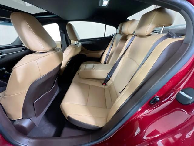 2021 Lexus ES 300h ES 300h