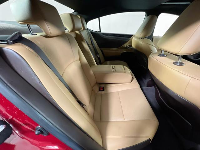 2021 Lexus ES 300h ES 300h