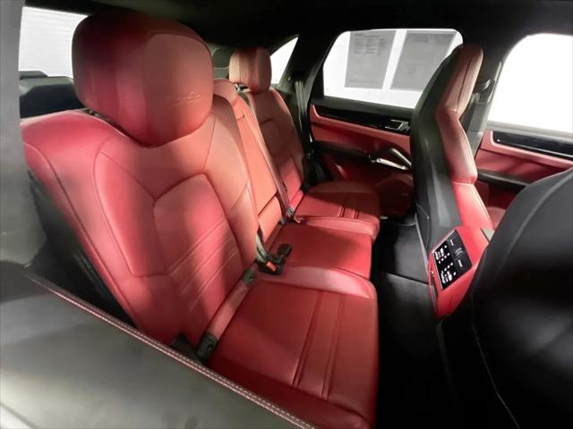 2020 Porsche Cayenne Turbo