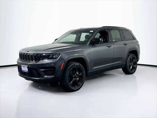 2023 Jeep Grand Cherokee Altitude 4x4 for sale in Edgemont, PA