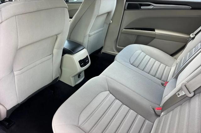 2019 Ford Fusion Hybrid SE