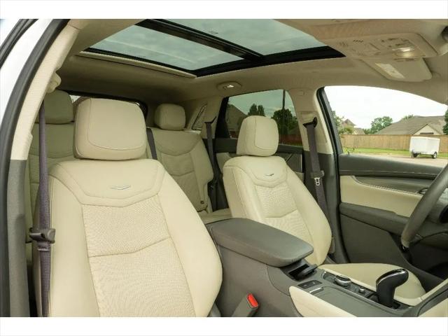 2024 Cadillac XT5 FWD Premium Luxury