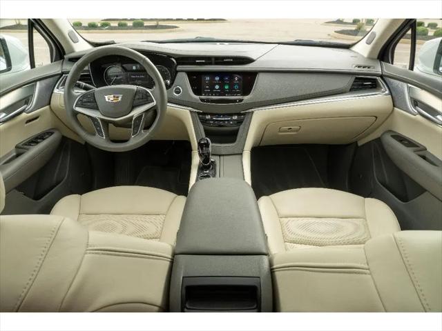 2024 Cadillac XT5 FWD Premium Luxury