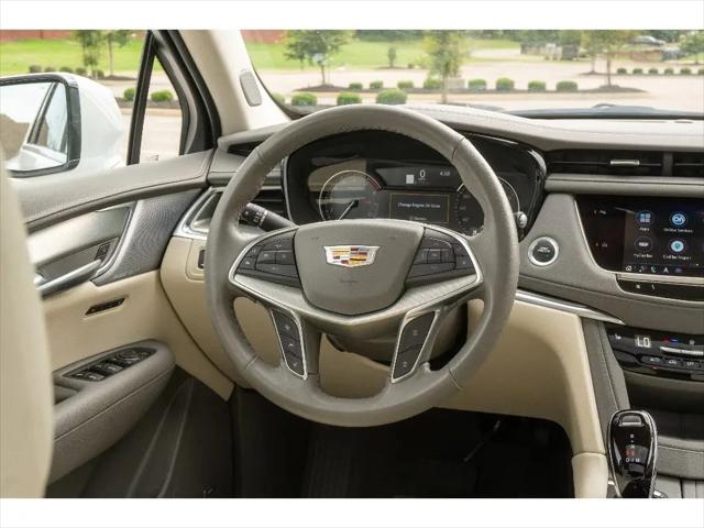 2024 Cadillac XT5 FWD Premium Luxury