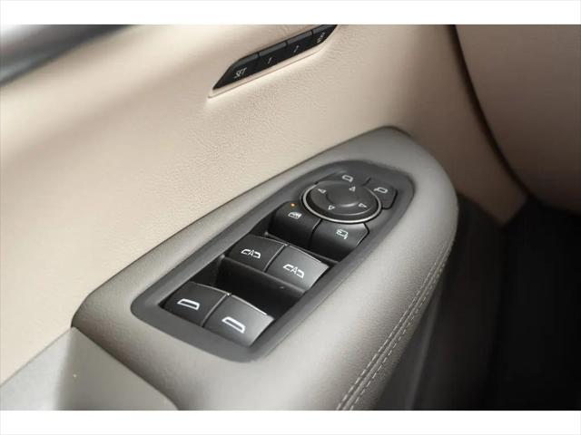2024 Cadillac XT5 FWD Premium Luxury