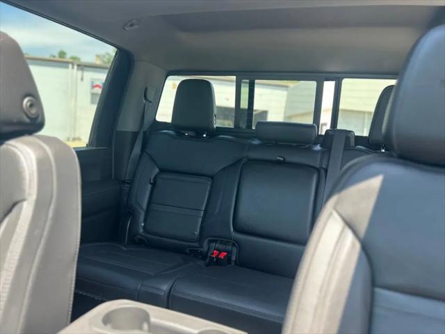 2023 GMC Sierra 3500HD 4WD Crew Cab Standard Bed Denali