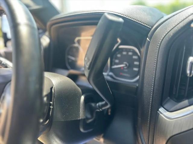 2023 GMC Sierra 3500HD 4WD Crew Cab Standard Bed Denali