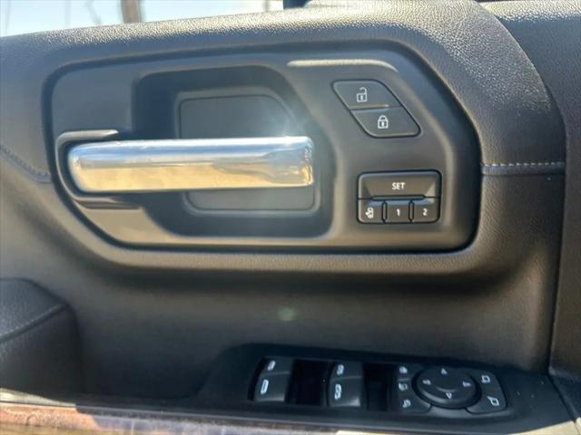 2023 GMC Sierra 3500HD 4WD Crew Cab Standard Bed Denali