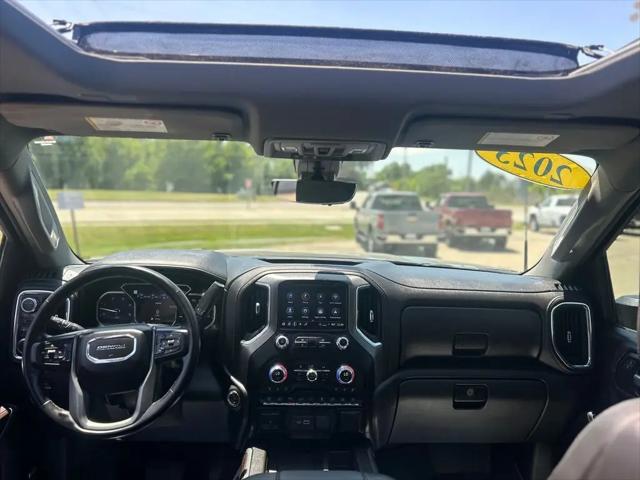 2023 GMC Sierra 3500HD 4WD Crew Cab Standard Bed Denali