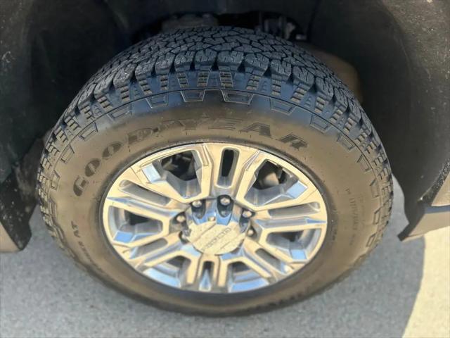2023 GMC Sierra 3500HD 4WD Crew Cab Standard Bed Denali