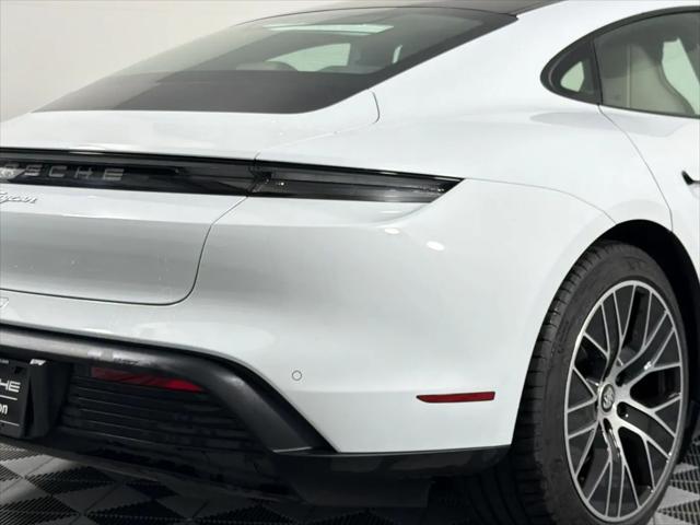 2023 Porsche Taycan Taycan