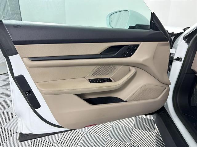 2023 Porsche Taycan Taycan