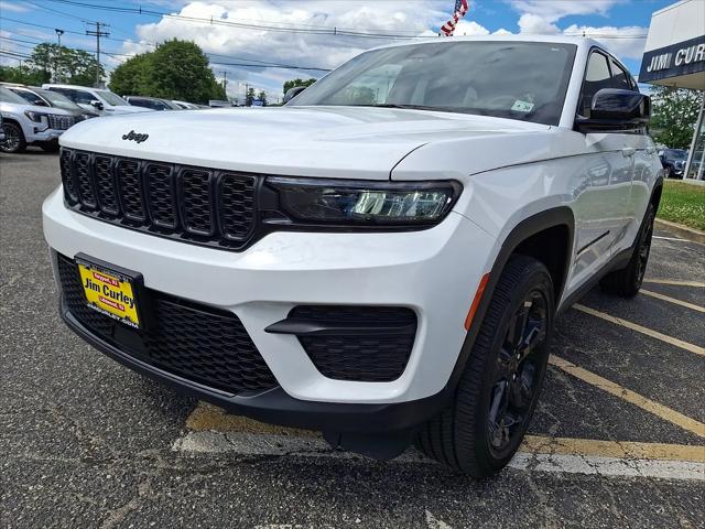 2025 Jeep Grand Cherokee Altitude X 4x4