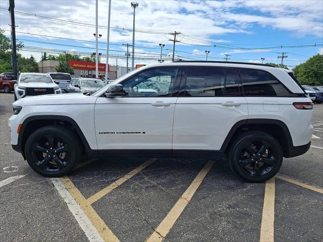 2025 Jeep Grand Cherokee Altitude X 4x4