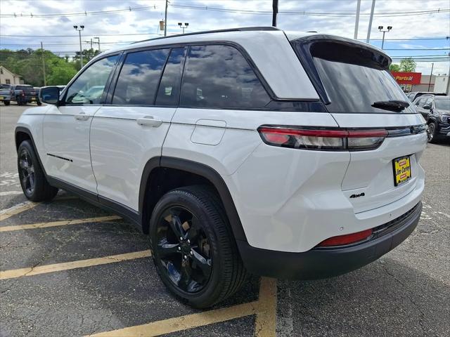 2025 Jeep Grand Cherokee Altitude X 4x4