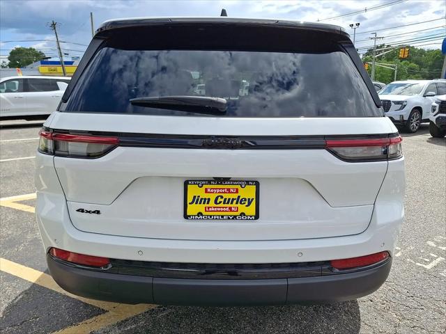 2025 Jeep Grand Cherokee Altitude X 4x4