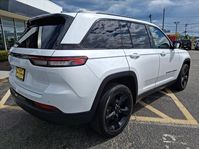 2025 Jeep Grand Cherokee Altitude X 4x4