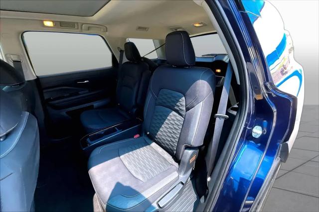 2022 Nissan Pathfinder SV 4WD