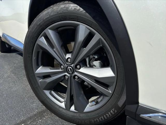 2023 Nissan Murano Platinum FWD