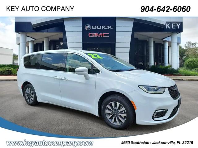 2022 Chrysler Pacifica Hybrid Touring L for sale in Jacksonville, FL