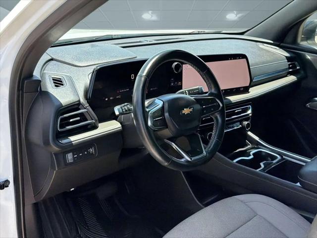 2025 Chevrolet Traverse AWD LT