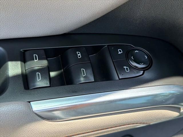 2025 Chevrolet Traverse AWD LT