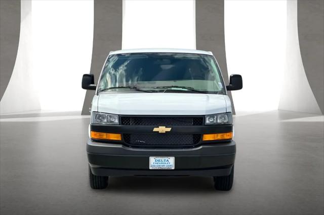 2026 Chevrolet Express Cargo Van 2500 Regular Wheelbase, WT, RWD