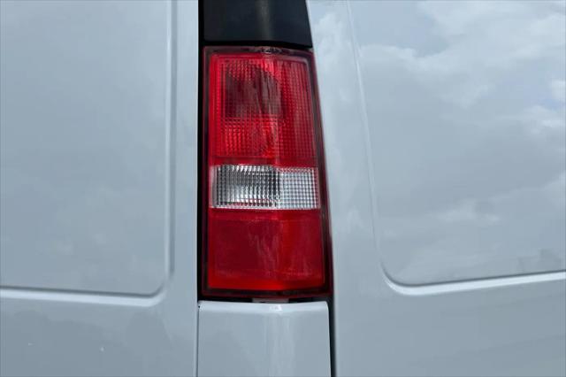 2026 Chevrolet Express Cargo Van 2500 Regular Wheelbase, WT, RWD